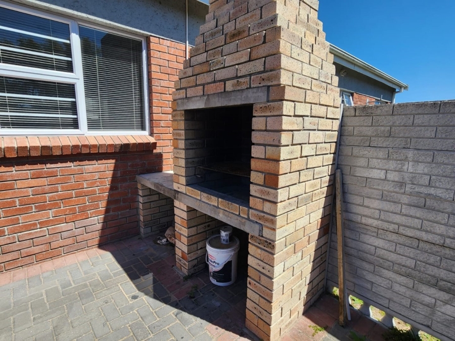 2 Bedroom Property for Sale in Lorraine Eastern Cape